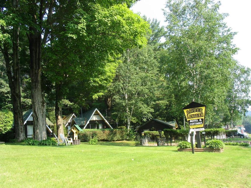 Amber Lantern Efficiency Cottage Лейк-Джордж Номер фото